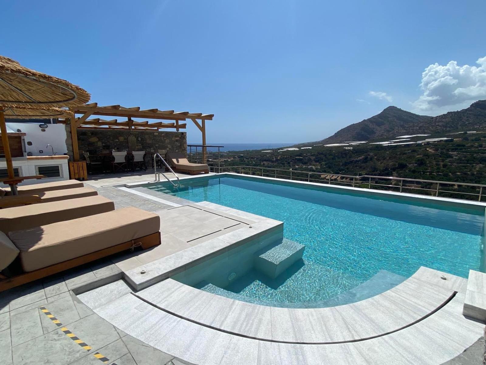 Mediterranean View Villa Makrýgialos المظهر الخارجي الصورة