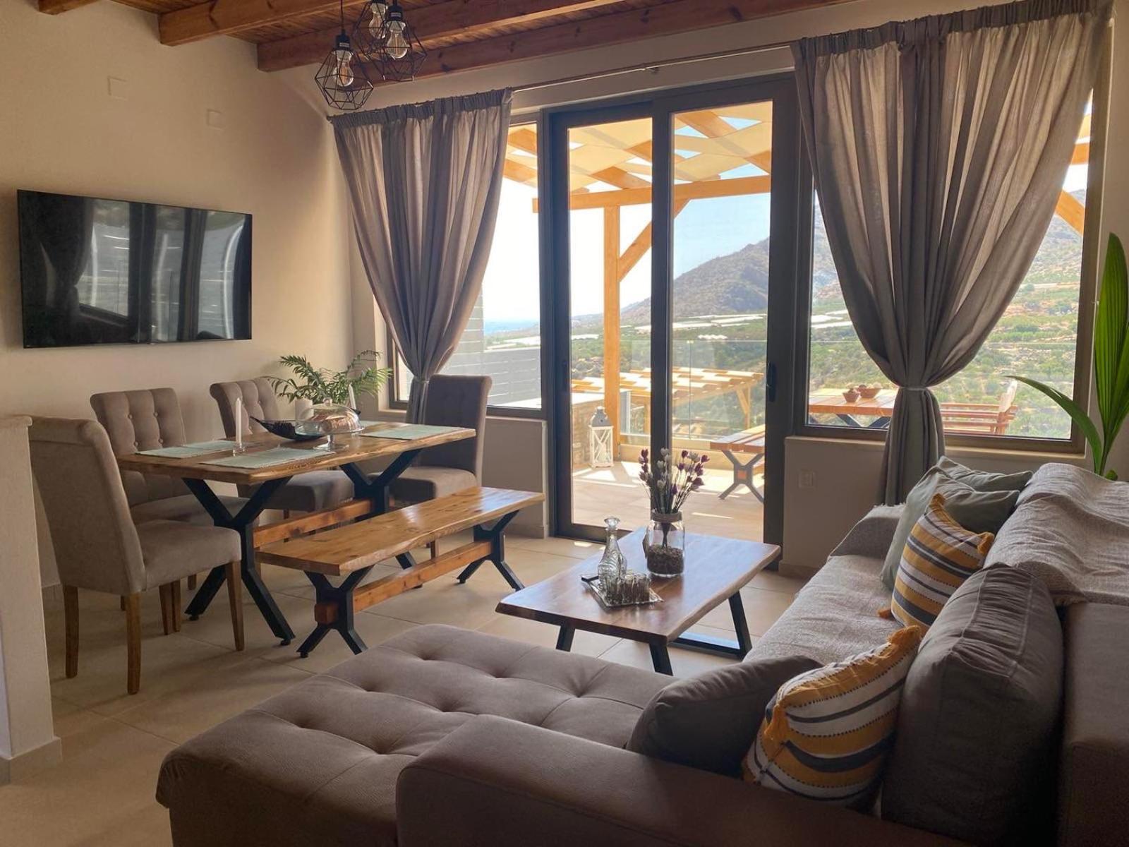 Mediterranean View Villa Makrýgialos المظهر الخارجي الصورة